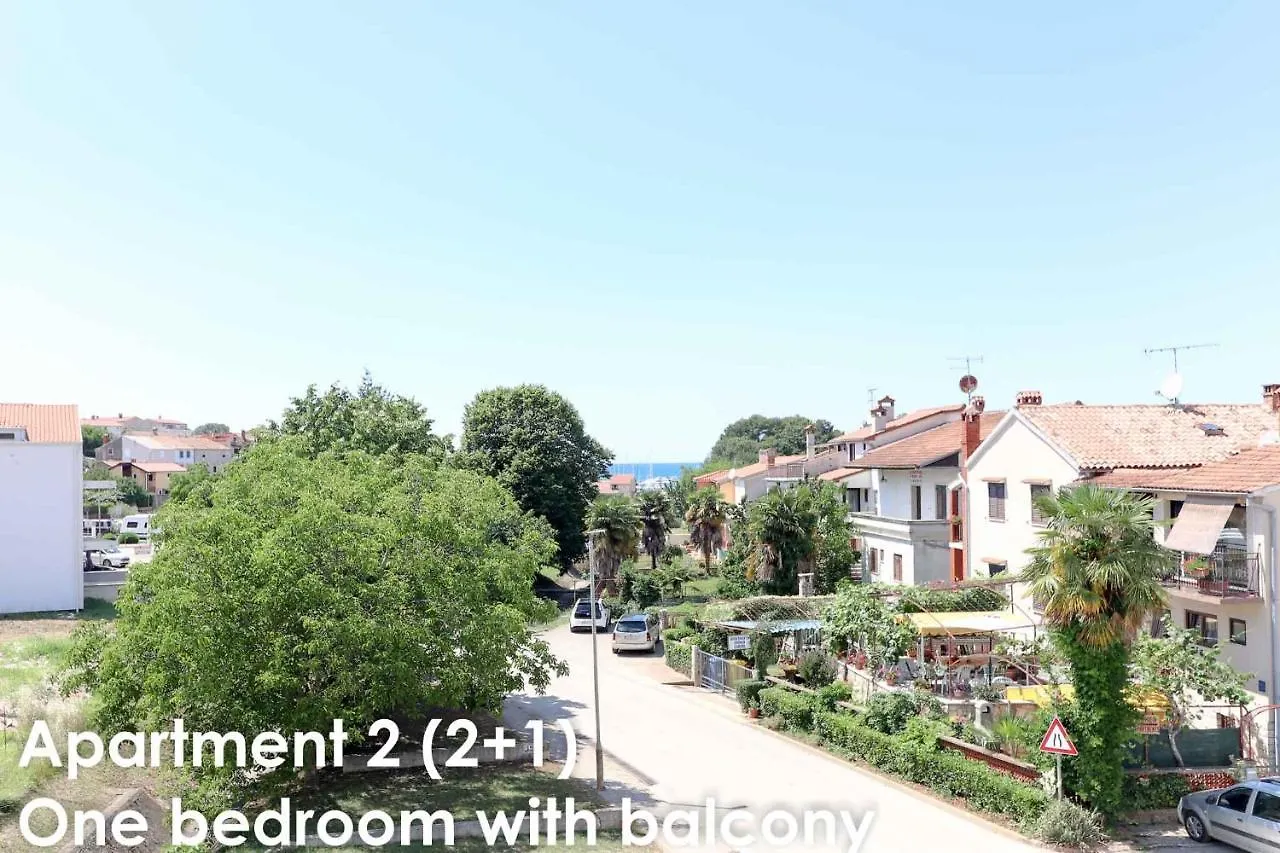 Sunshine Apartments Funtana With Balcony And Sea View