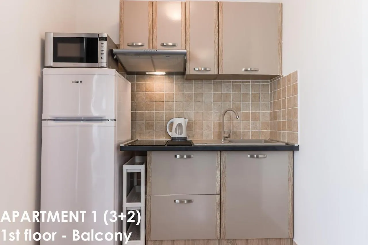 Sunshine Apartments Funtana With Balcony And Sea View Croatia
