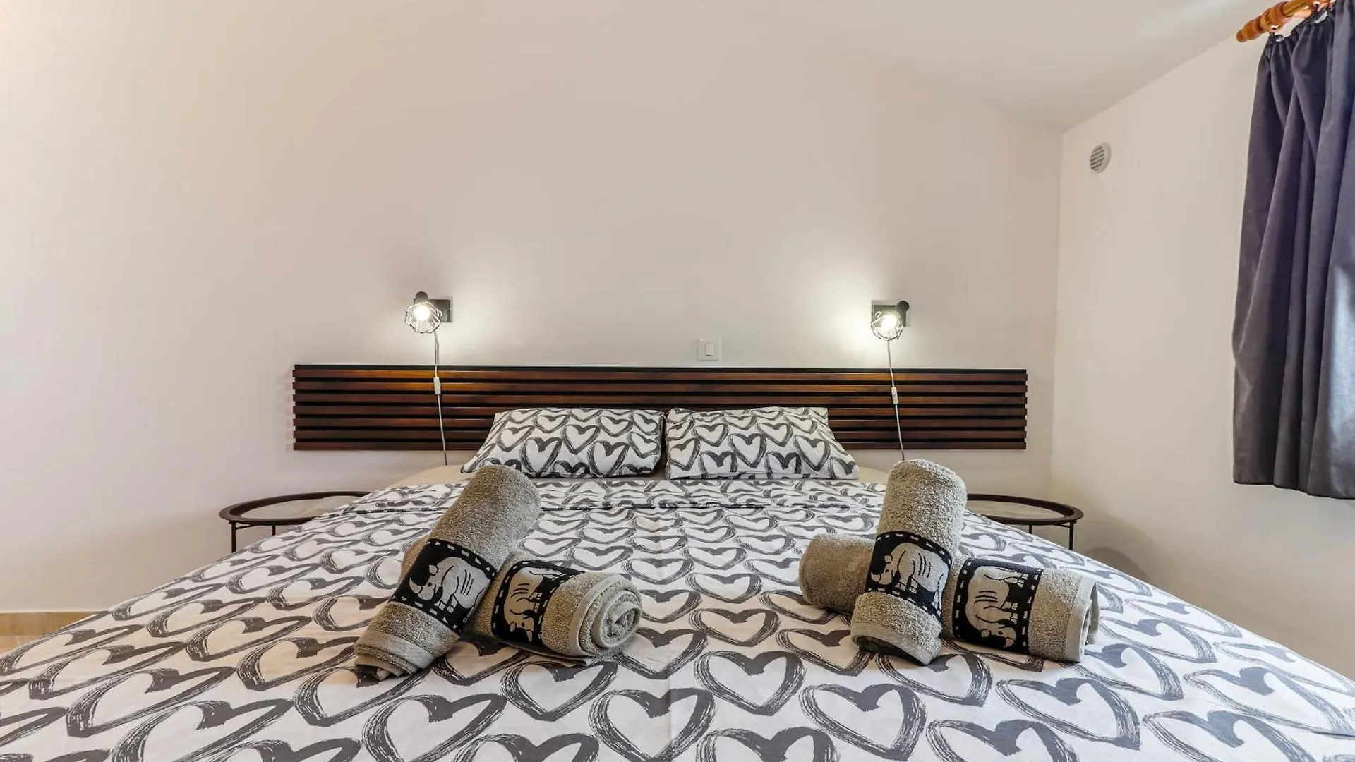 Sunshine Apartments Funtana With Balcony And Sea View Croatia
